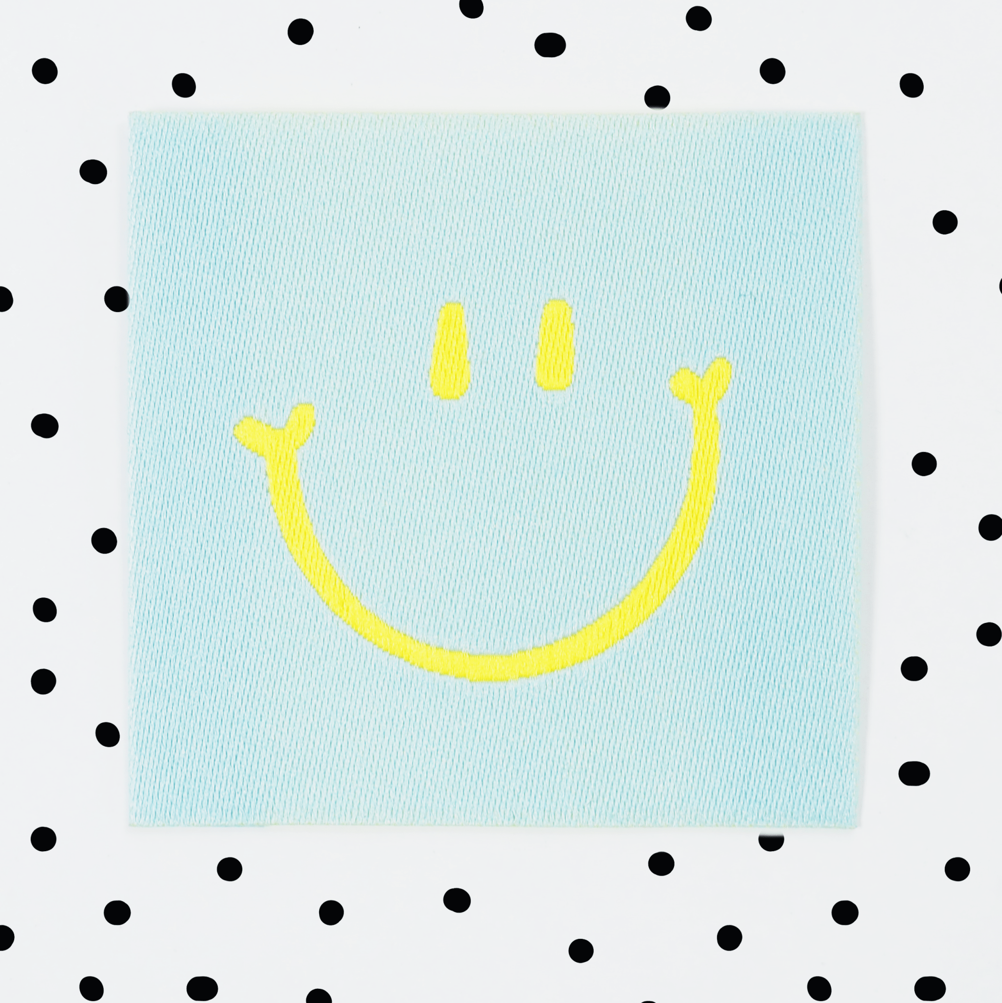paul-clara-blue-smile-weblabel-4-x-4-cm image 1