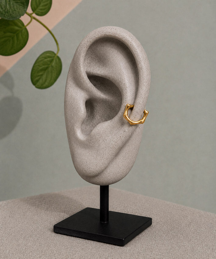 lenipepunkt-ready-to-wear-ear-cuff-kantig-gold-edelstahl image 2