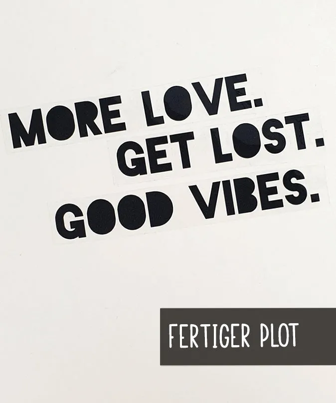 lenipepunkt-kurzwaren-statement-plot-more-love-schwarz-aufb-gelbild image 1