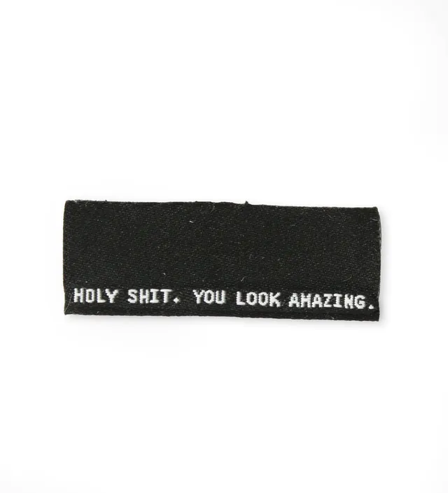 paul-clara-weblabels-klapp-label-holy-shit-zum-einn-hen image 1