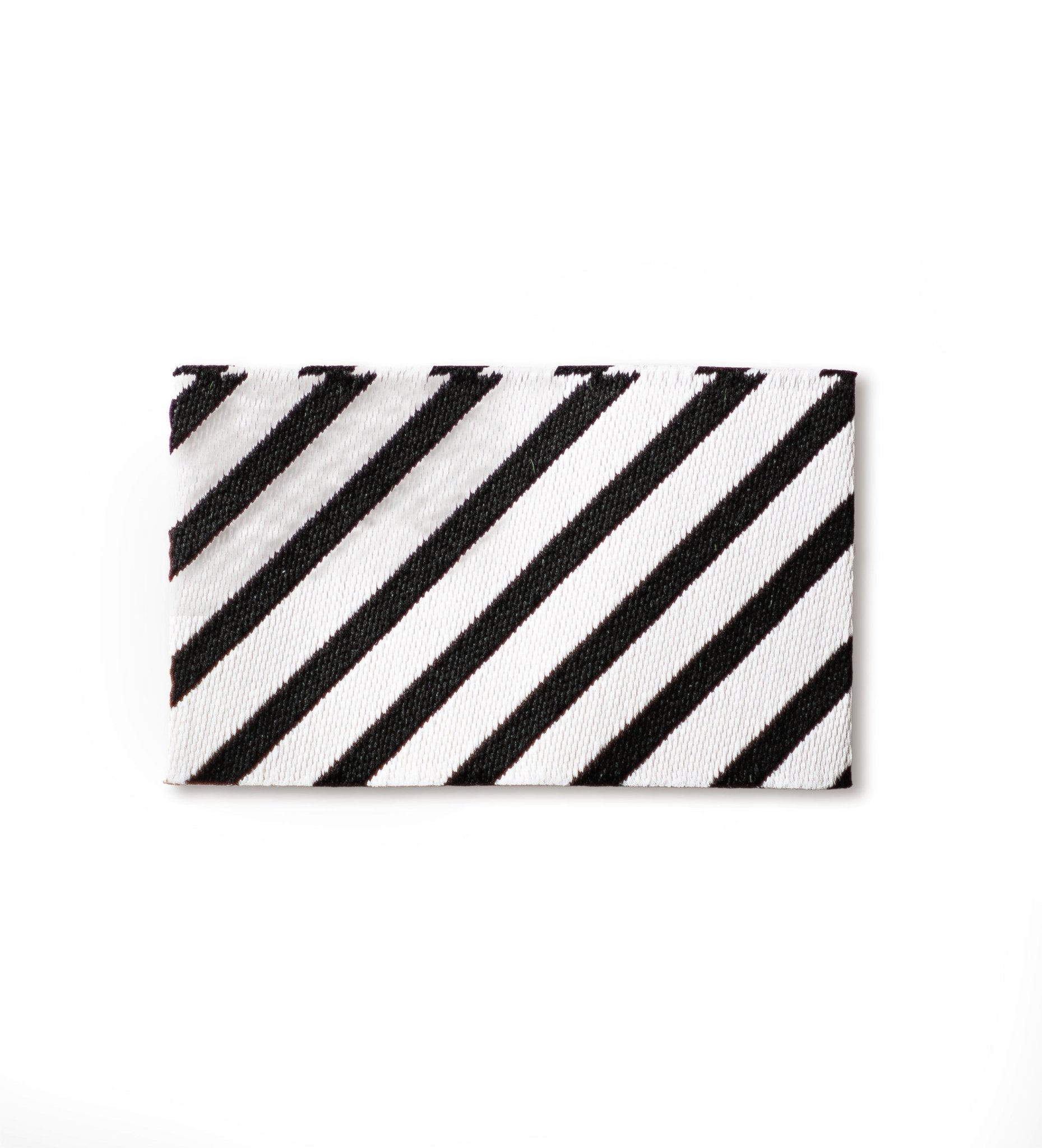 paul-clara-weblabels-xl-weblabel-stripes-schwarz-wei-einn-hlabel image 1