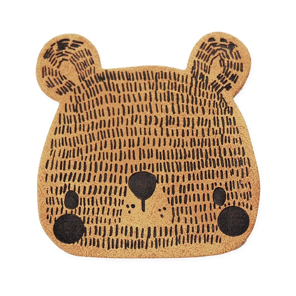 paul-clara-boho-b-r-kunstlederlabel-iron-on-5x5-cm image 1