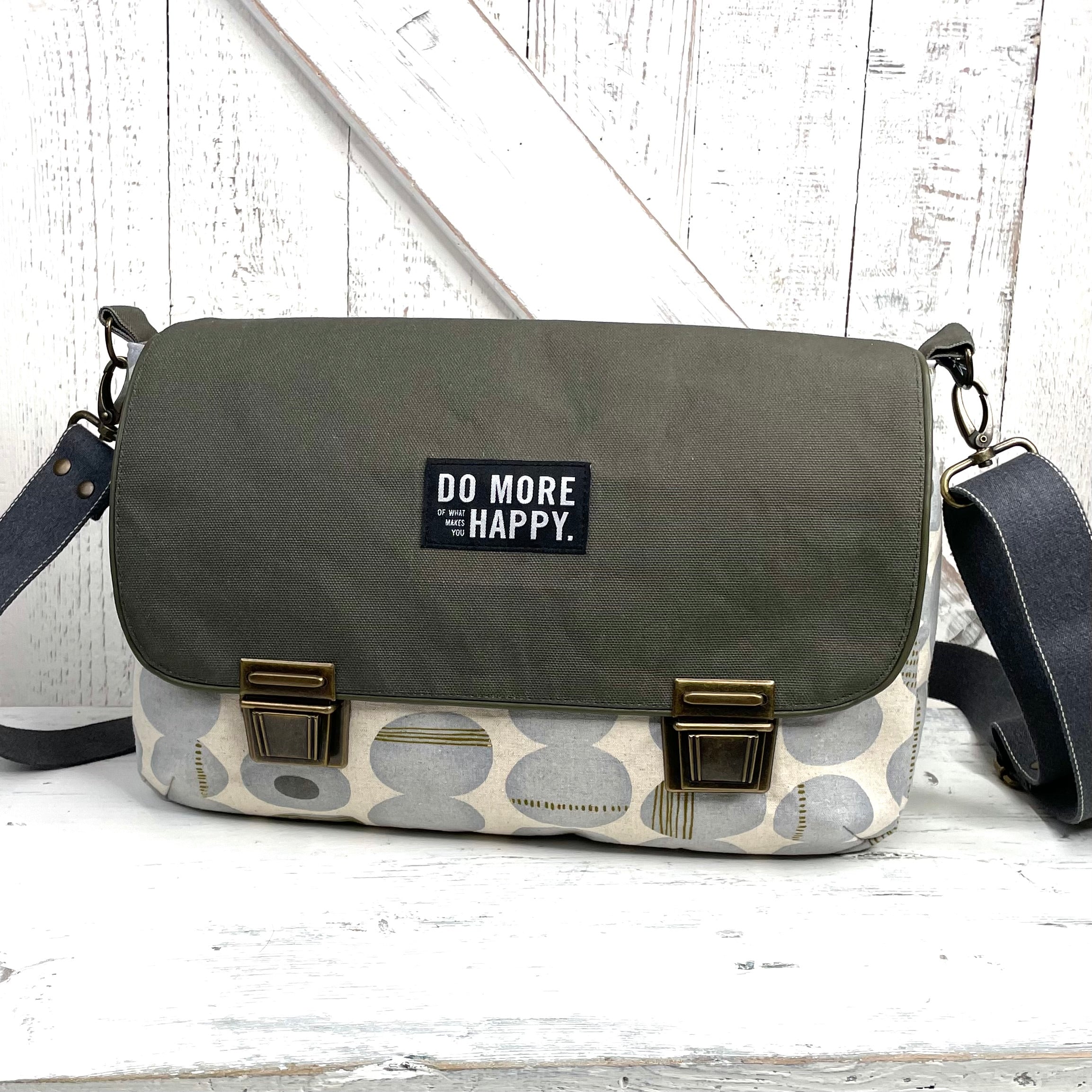 sew-simple-gold-rush-messenger-bag-schnittmuster-pdf-unisex image 1