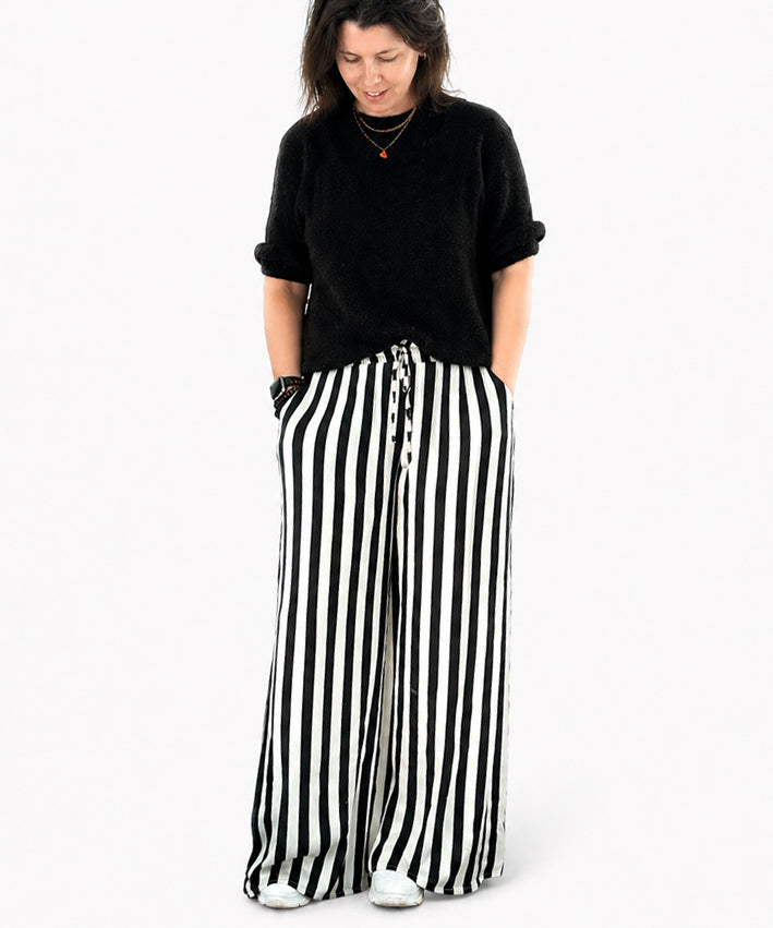 leni-pepunkt-ready-to-wear-satinhose-viskose-streifen-onesize image 3