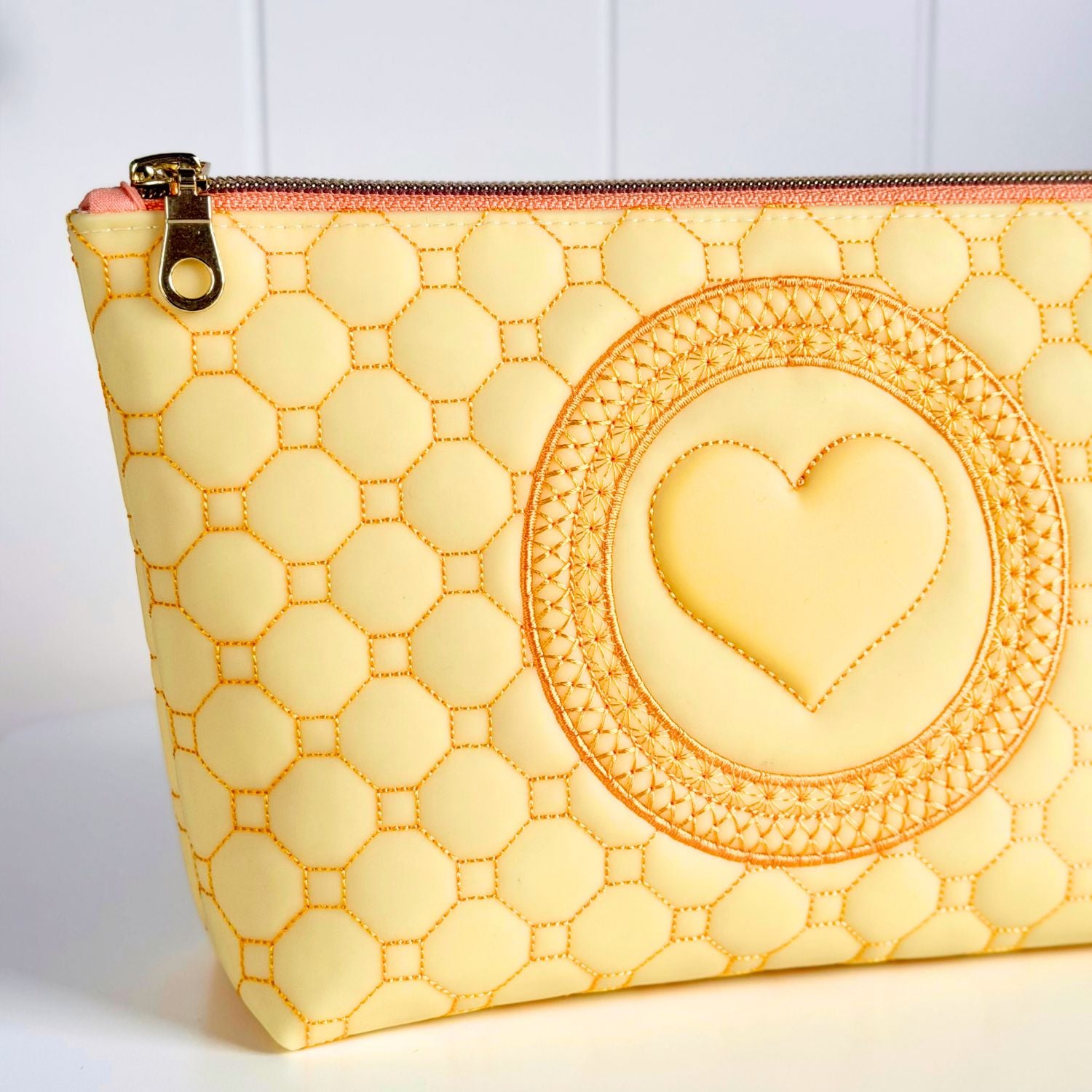 sew-simple-stickdateien-herztasche-herz-stickdatei image 3