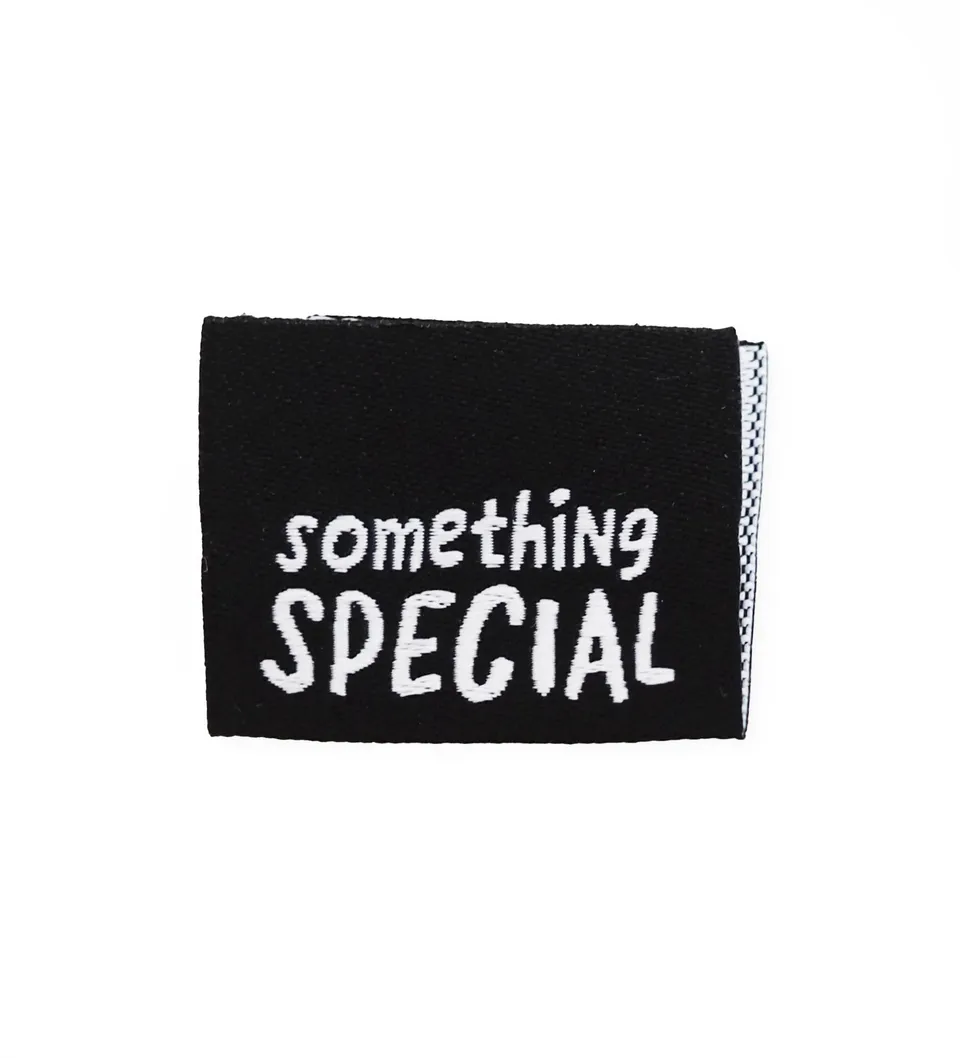paul-clara-weblabels-something-special-weblabel-zum-einn-hen image 1