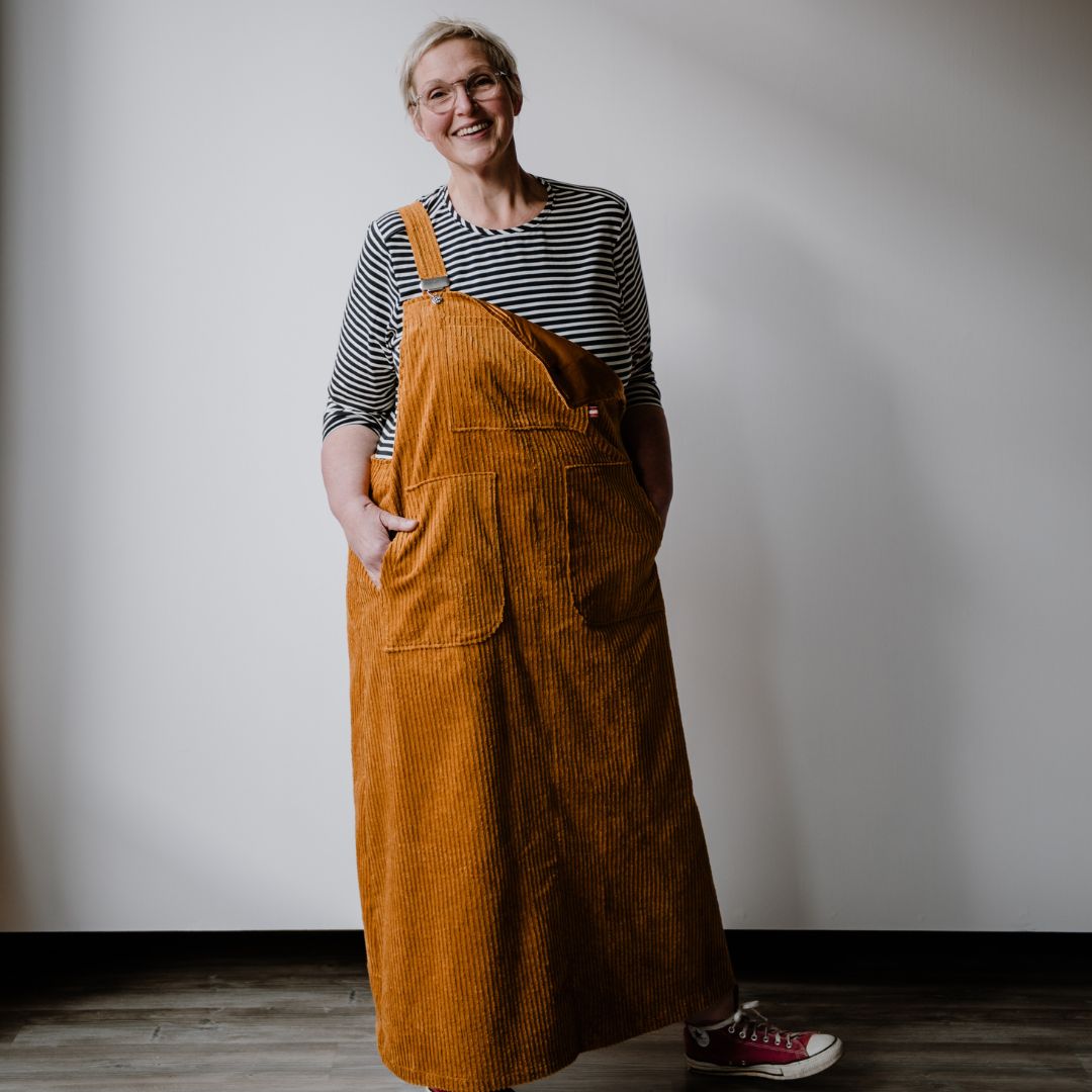 sew-simple-lexis-latzkleid-pdf-schnittmuster-jeans-cord image 3