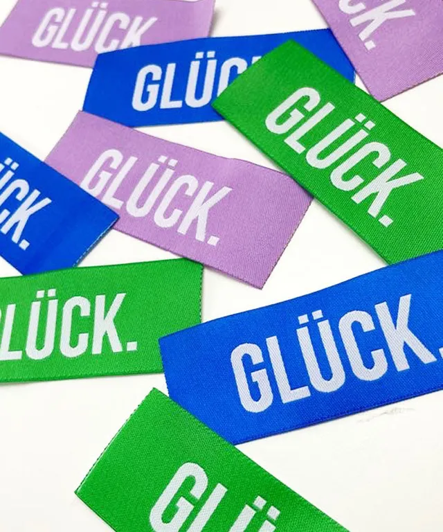 lenipepunkt-gl-ck-xl-patch-8x3-cm-gr-n-textil image 1