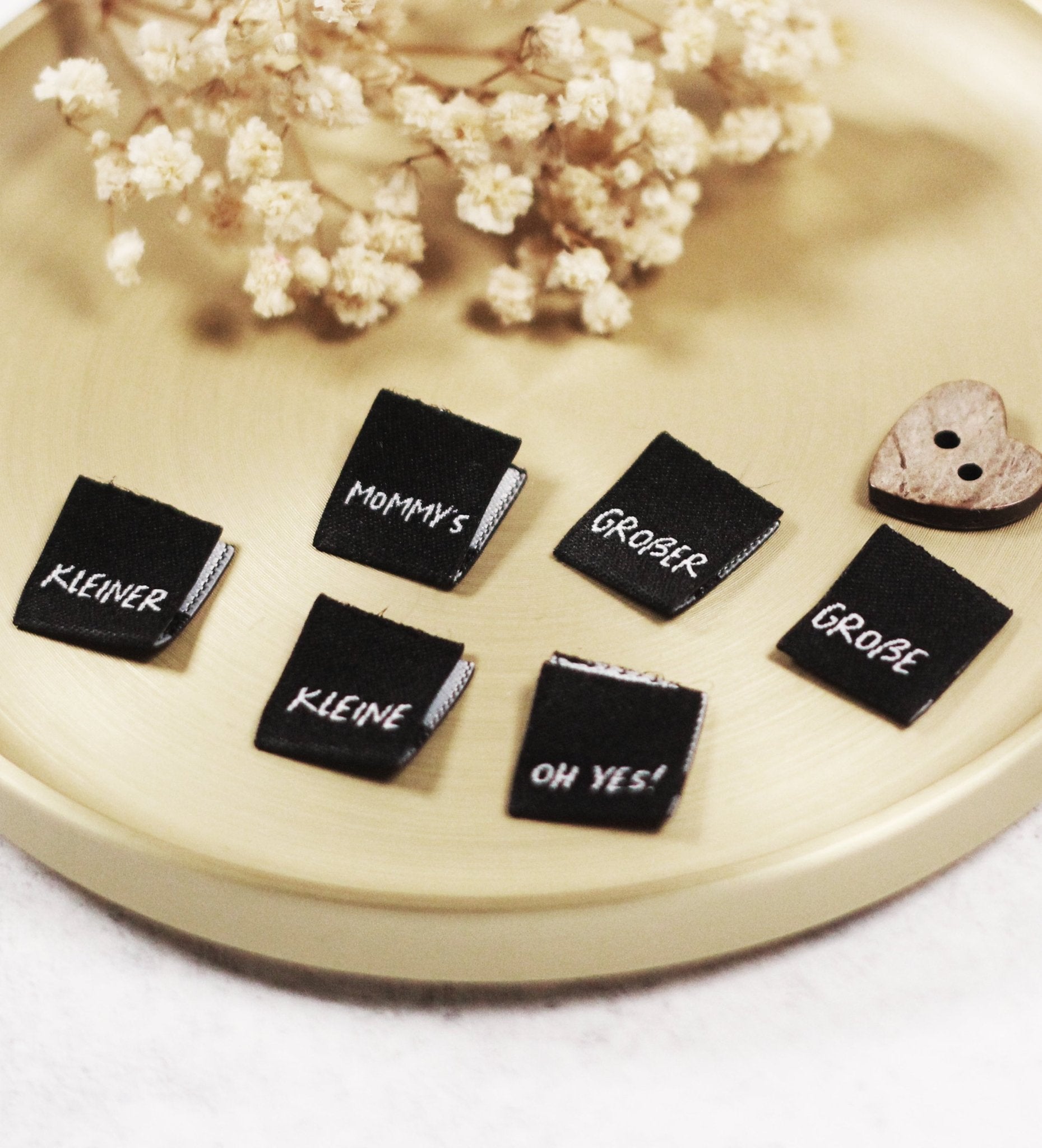 paul-clara-weblabels-mini-label-oh-yes-klapp-label-cool image 3
