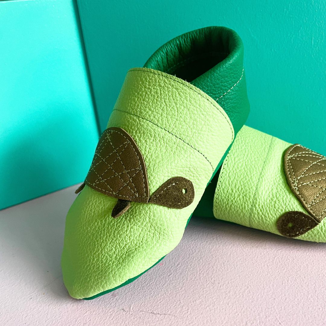 sew-simple-sumi-lederpuschen-schnittmuster-pdf-babyschuhe image 4