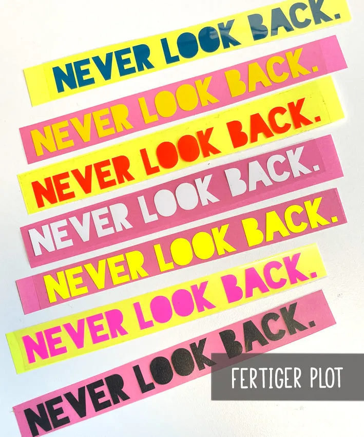 lenipepunkt-kurzwaren-plot-never-look-back-b-gelbild-wei-16cm image 1