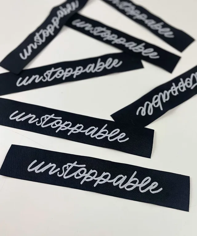 lenipepunkt-unstoppable-xl-patch-label-165x30-mm image 1