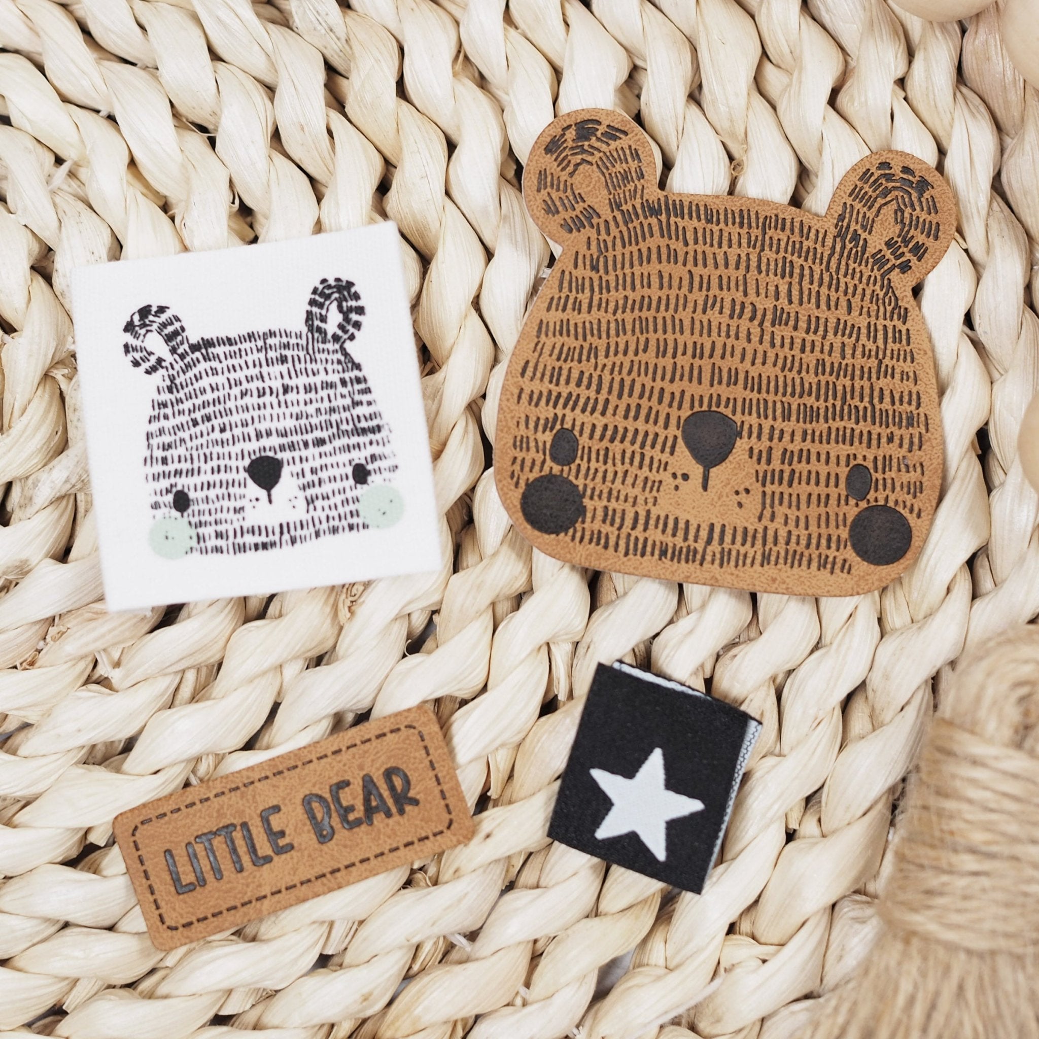 paul-clara-kunstlederlabels-little-bear-label-iron-on image 2