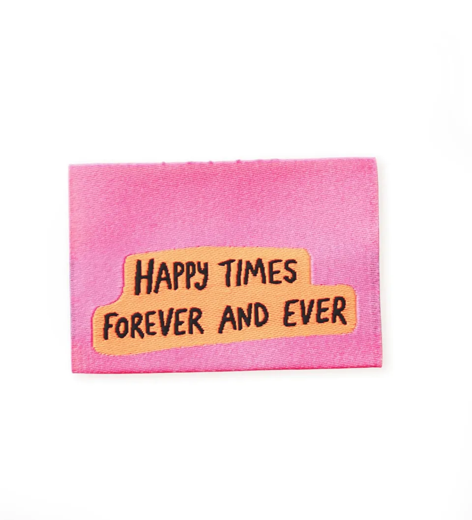paul-clara-weblabels-happy-times-label-zum-einn-hen-pink image 1
