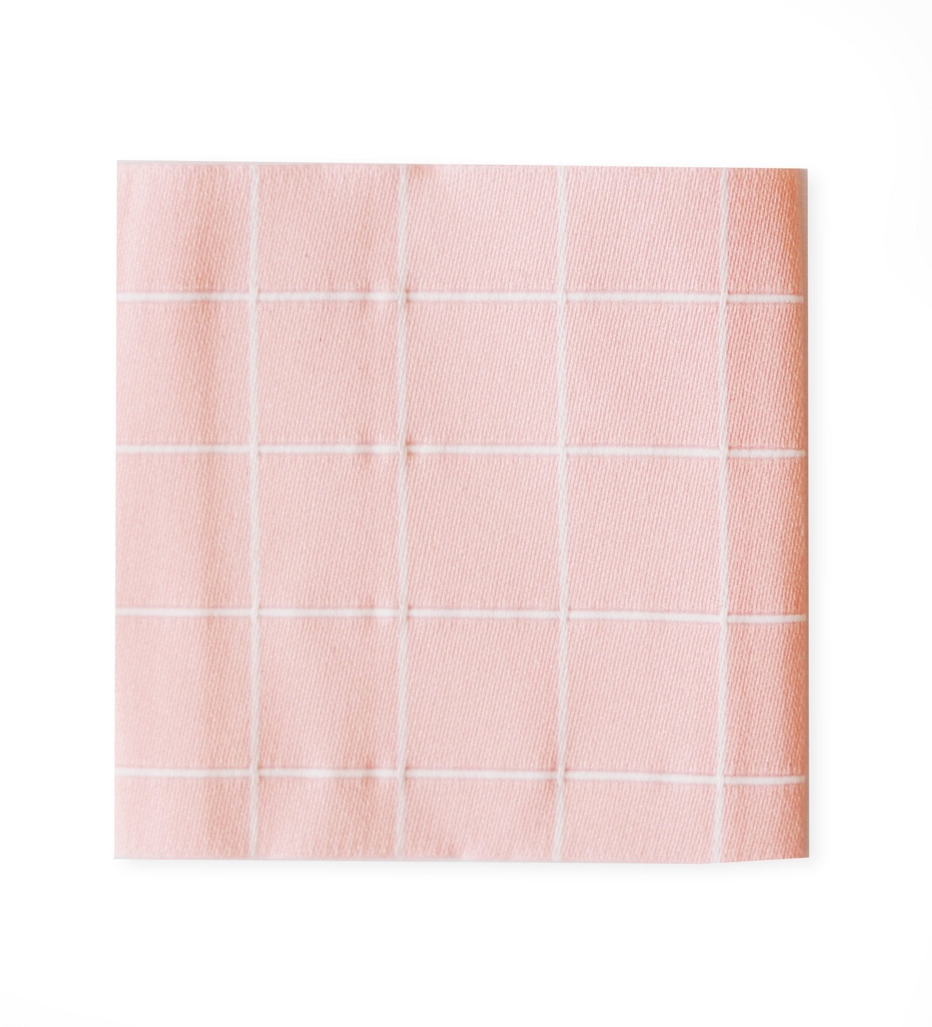 paul-clara-weblabels-grid-rosa-wei-xxl-etikett-layering image 1