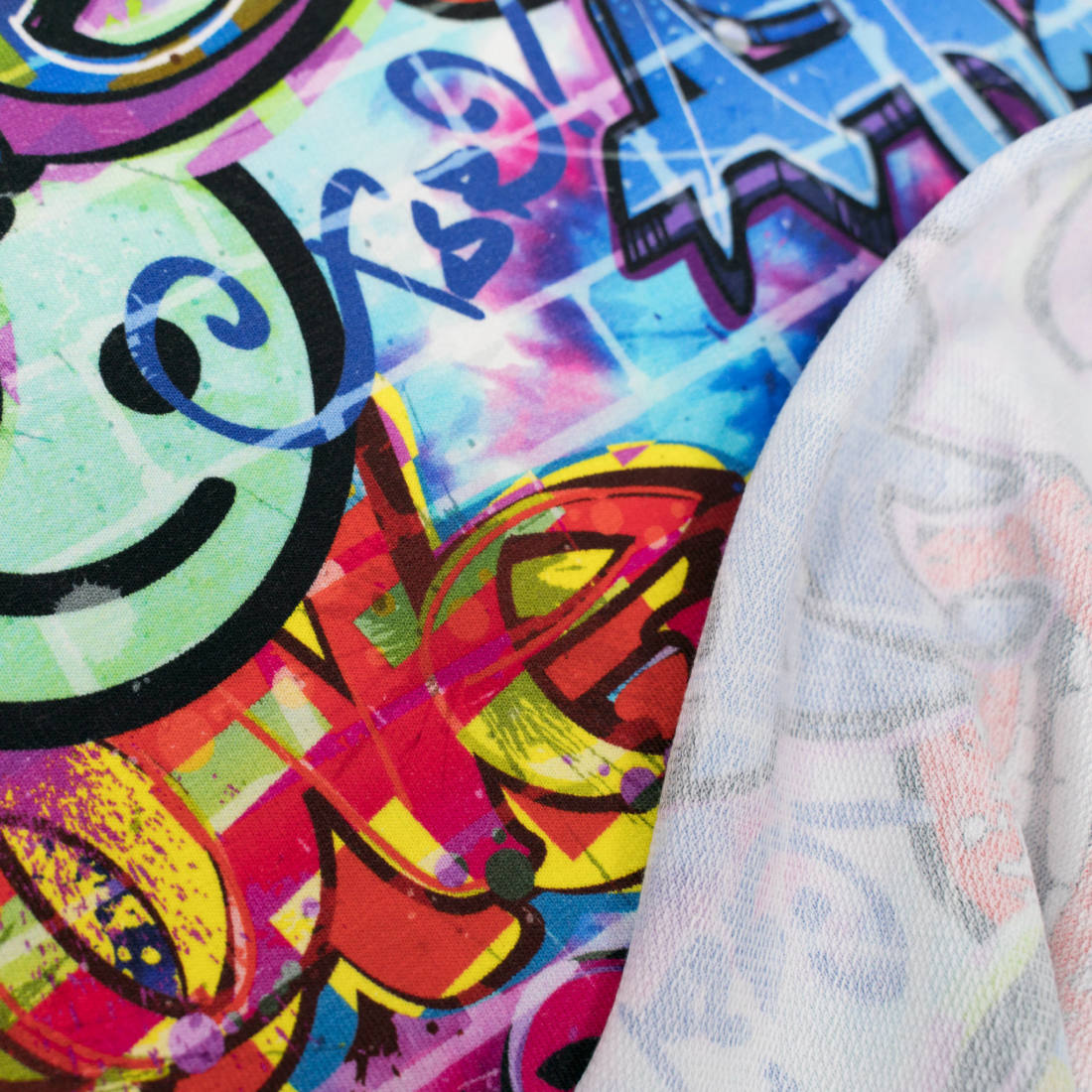 n-hfrosch-french-terry-graffity-love-sommersweat image 6