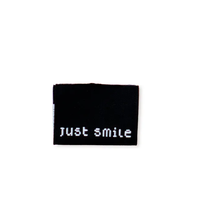paul-clara-weblabels-just-smile-klapp-label-zum-einn-hen image 1