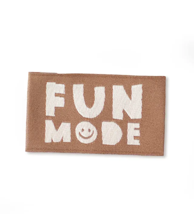 paul-clara-weblabels-fun-mode-etikett-3-5x2cm image 1