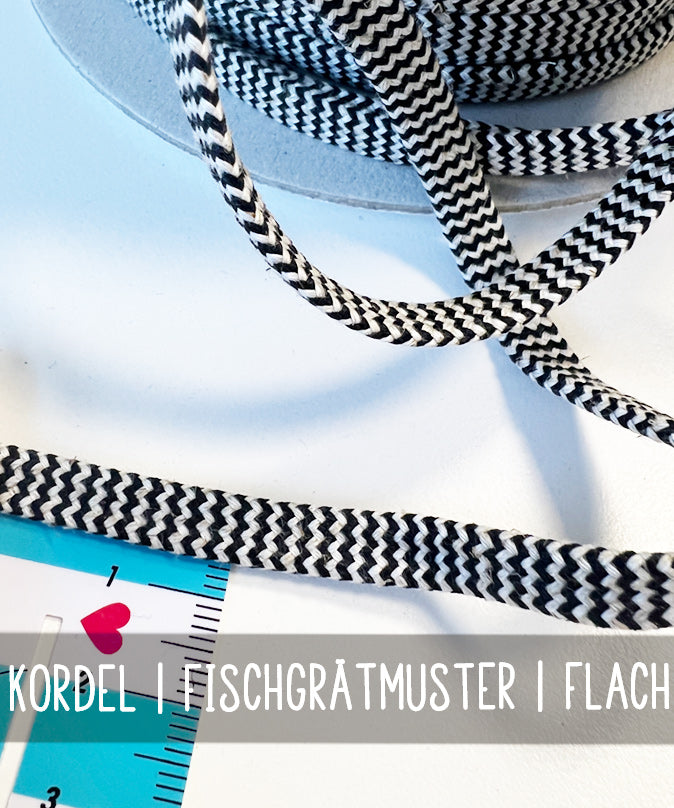 lenipepunkt-kordel-fischgr-tmuster-flach-schwarz-wei-meterware image 2