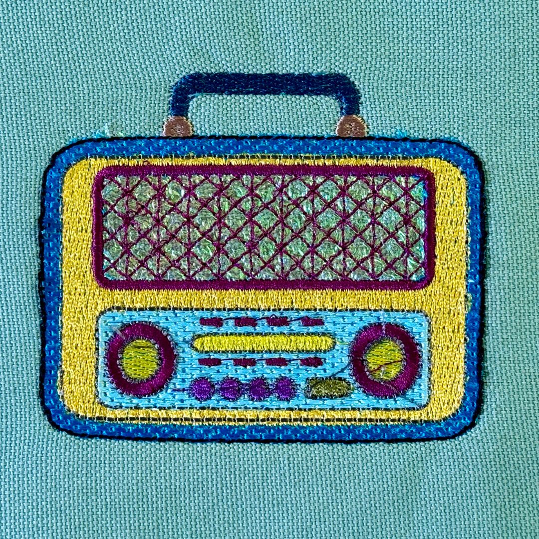 sew-simple-bundle-sound-stickdatei-radio-mixtape-patch-dst-pes image 7
