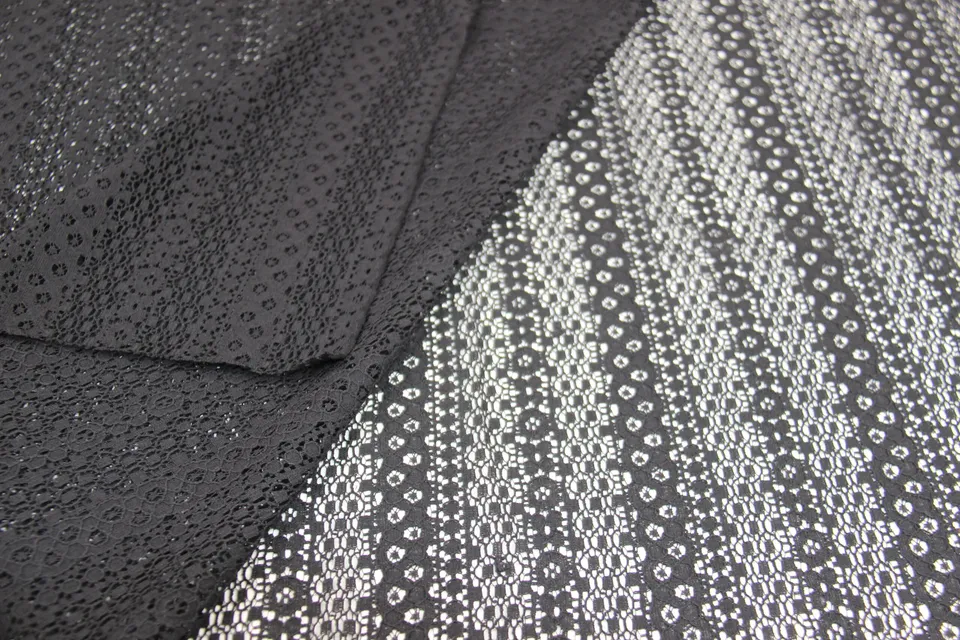 fadenk-fer-stoffe-spitzenstoff-schwarz-0-5-m-meterware image 1