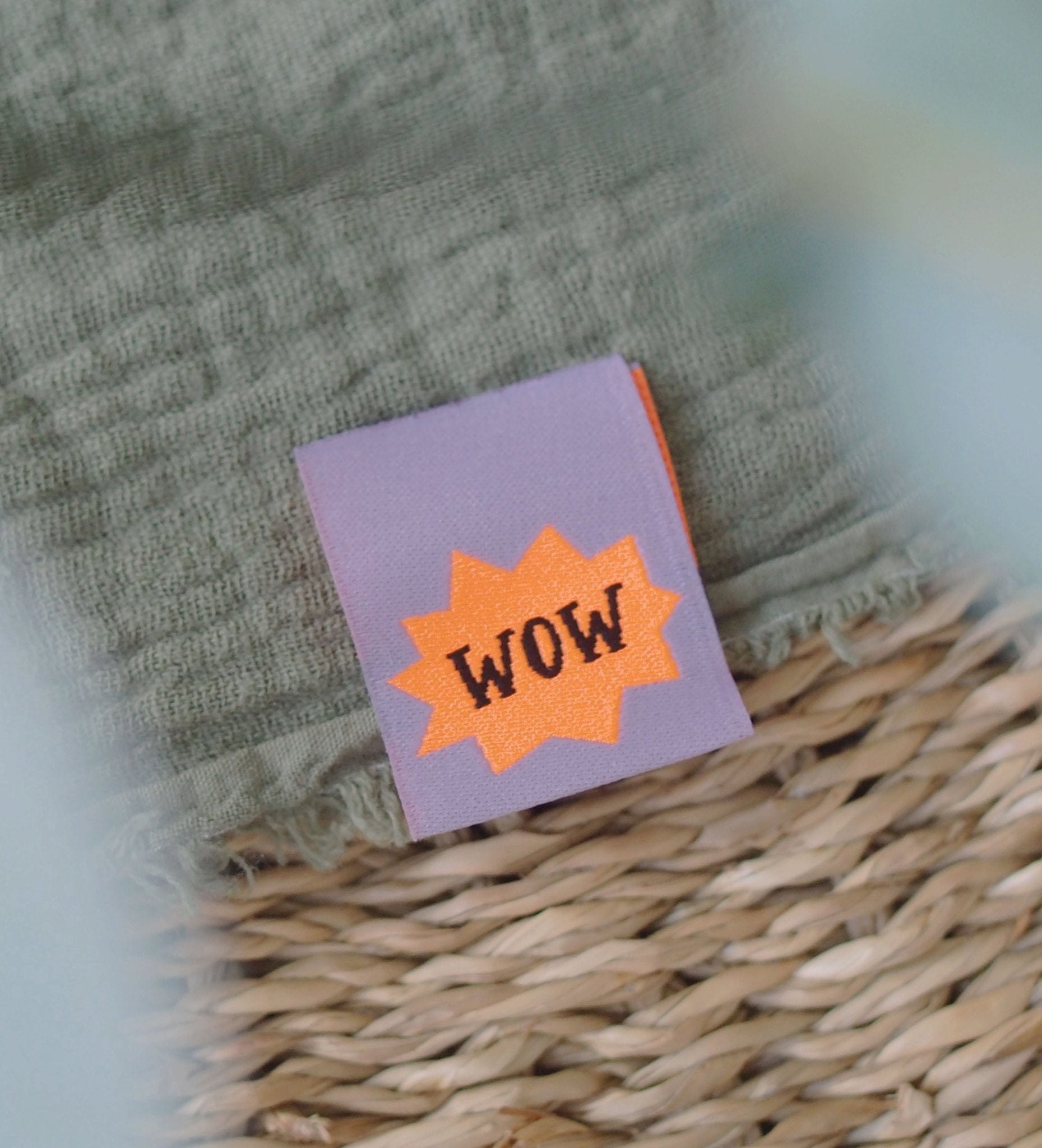 paul-clara-weblabels-klapp-weblabel-wow-weblabel-lila-neonorange image 2