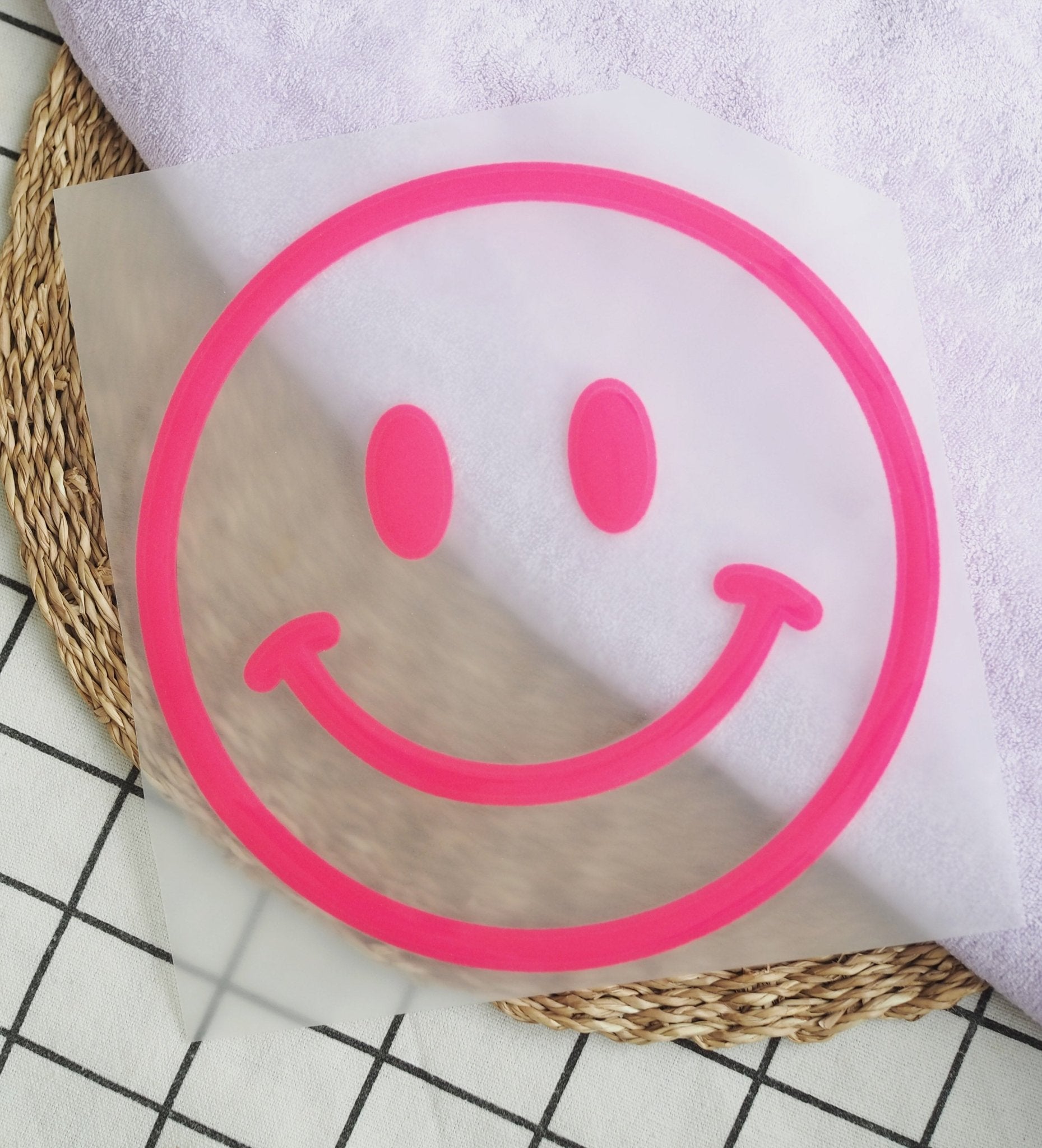 paul-clara-flock-patches-smile-b-gelpatch-neonpink-zum-aufb-geln image 3