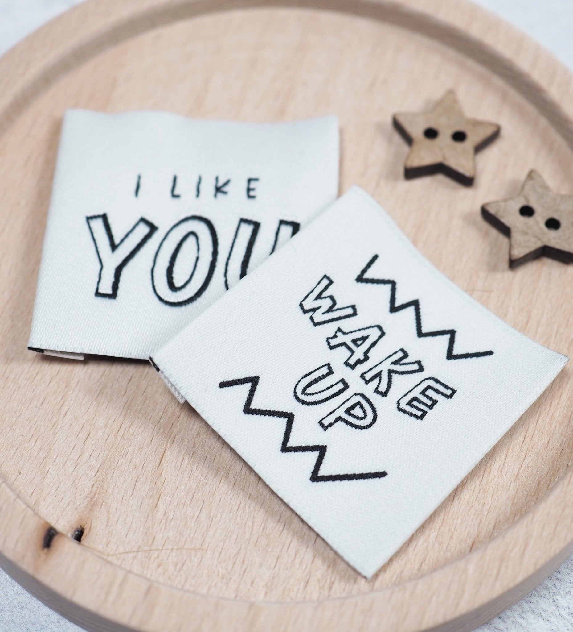paul-clara-weblabels-wake-up-n-hlabel-4x4-cm image 2
