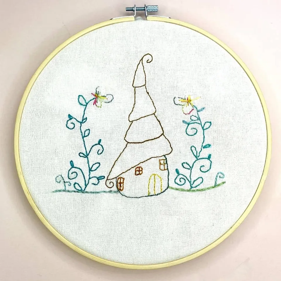 sew-simple-stickvorlagen-feenhaus-stick-ebook-handsticken-pdf image 1