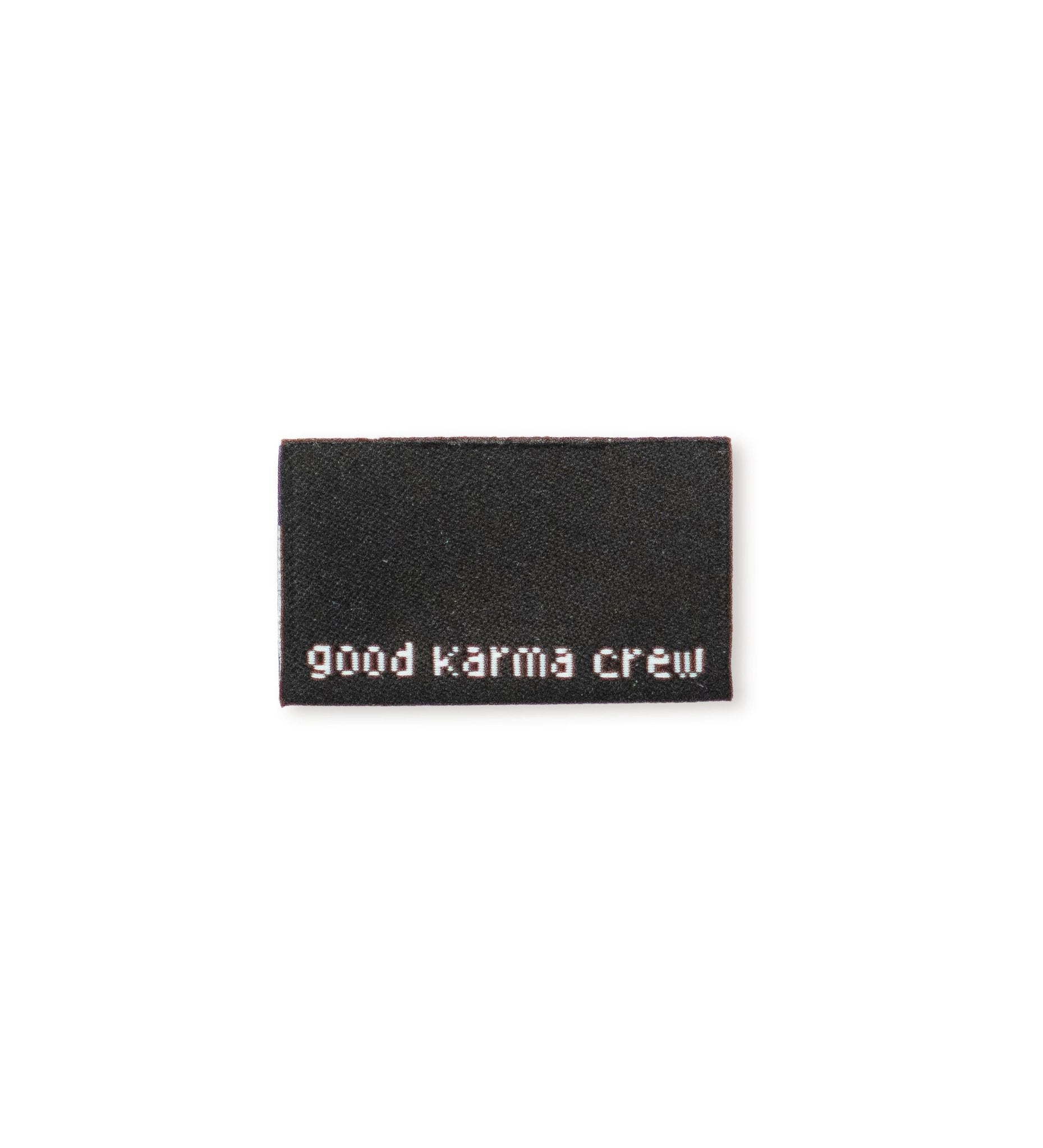 paul-clara-weblabels-good-karma-crew-weblabel-zum-einn-hen image 1