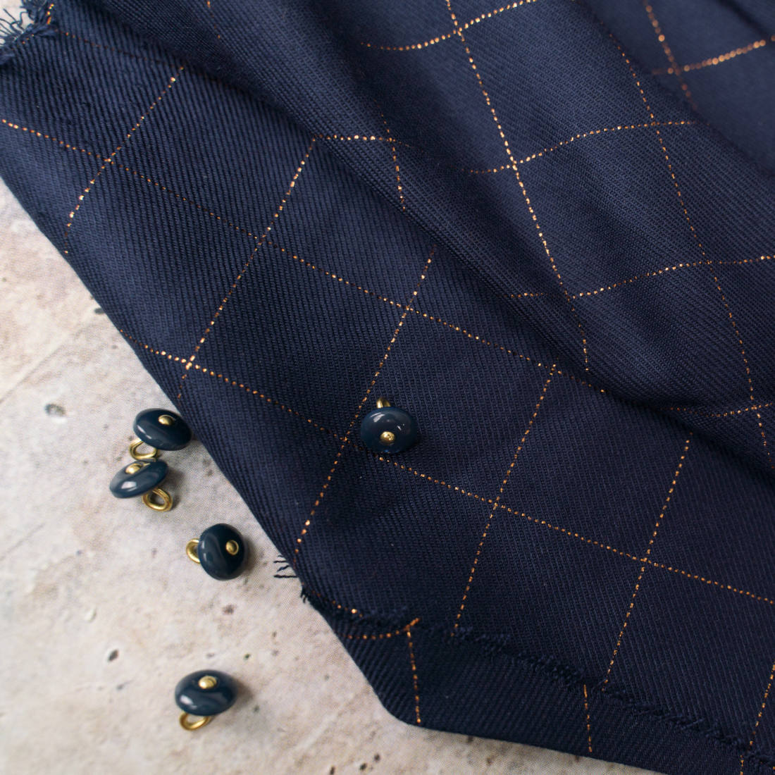 n-hfrosch-stoffe-viskose-twill-glitzer-karo-dunkelblau image 7