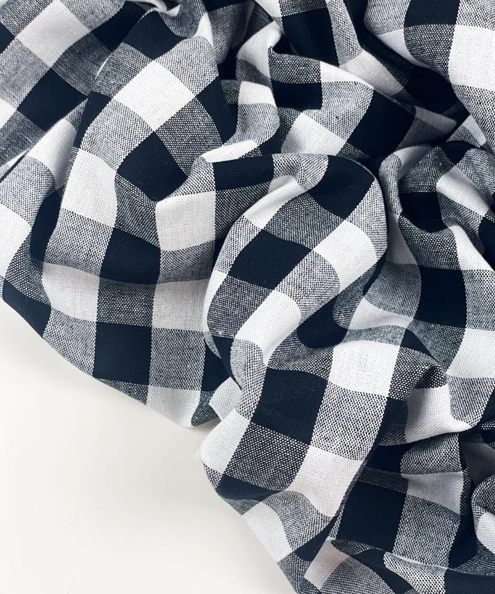 lenipepunkt-baumwolle-vichy-karo-stoff-schwarz-wei-130g image 1