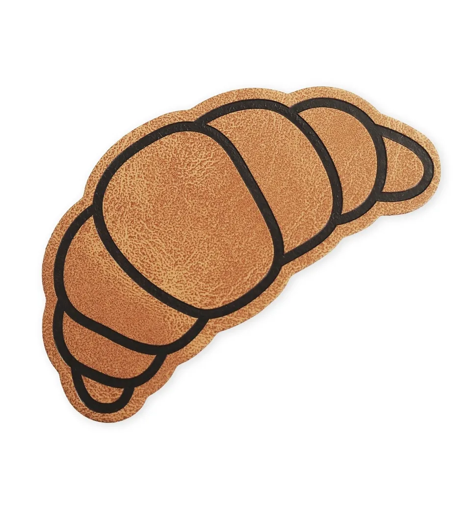 paul-clara-croissant-kunstlederlabel-zum-aufb-geln-3-8x6-5-cm image 1