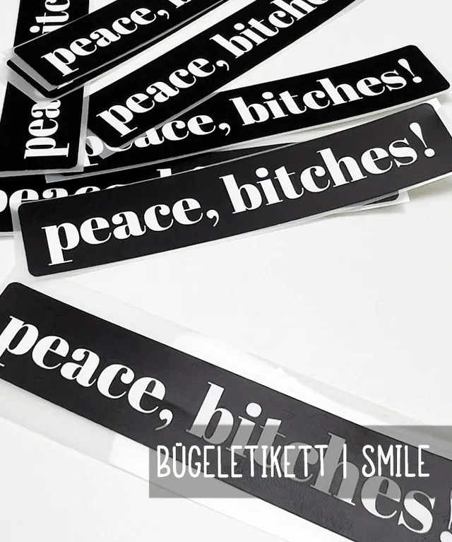 lenipepunkt-peace-bitches-b-gelbild-schwarz-10x2-cm image 1