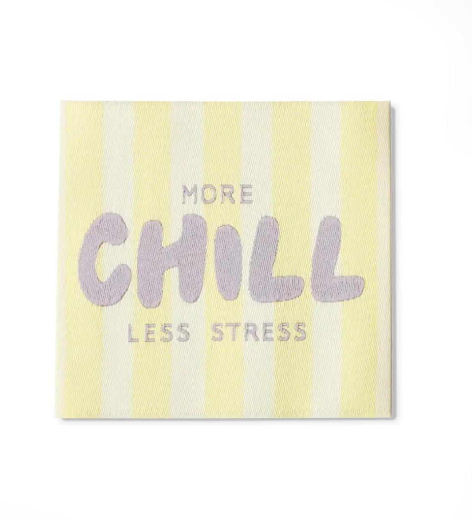 paul-clara-weblabels-more-chill-less-stress-weblabel-6x6-cm-typo image 1