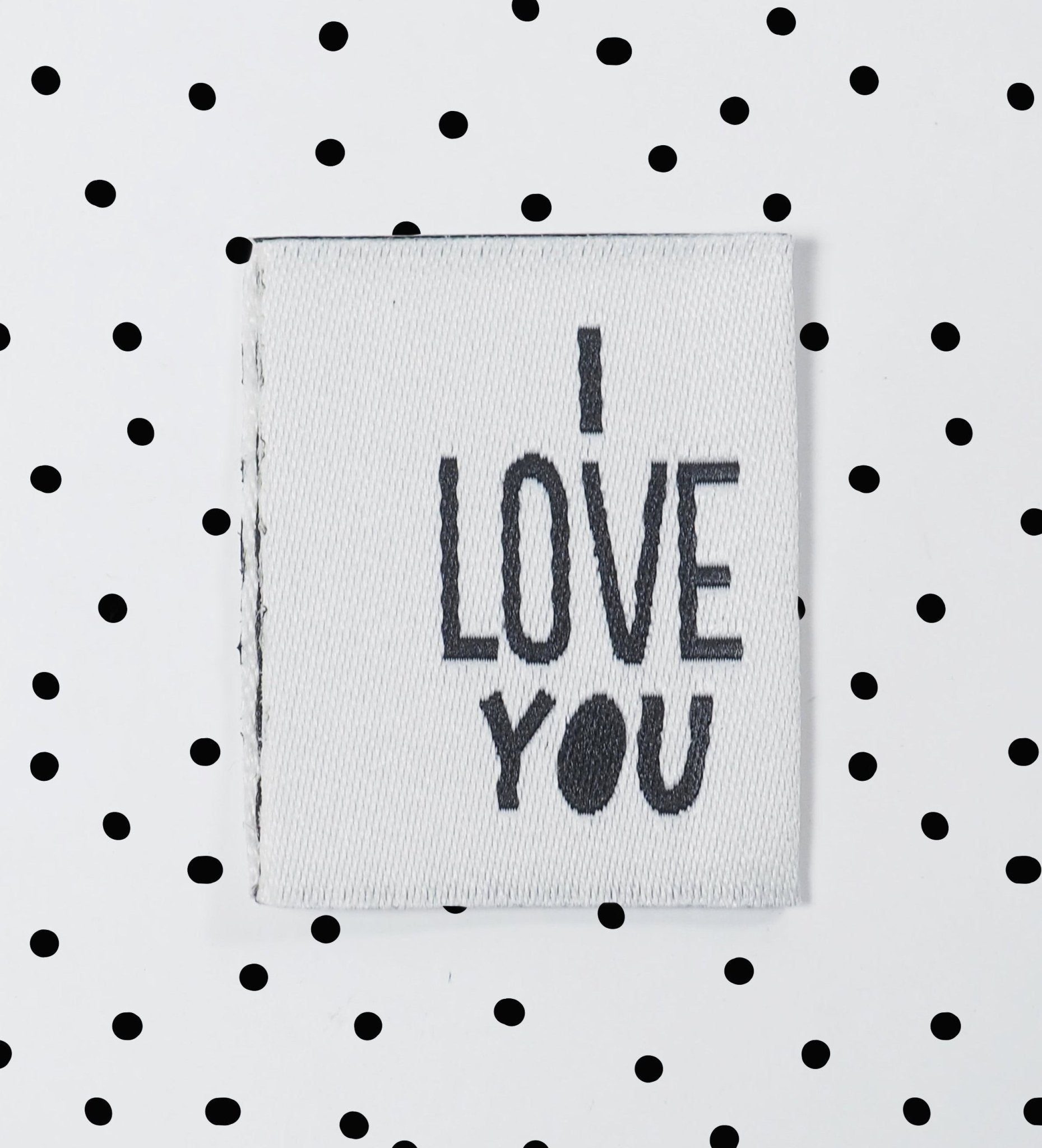 paul-clara-i-love-you-klapp-weblabel-textiletikett image 1