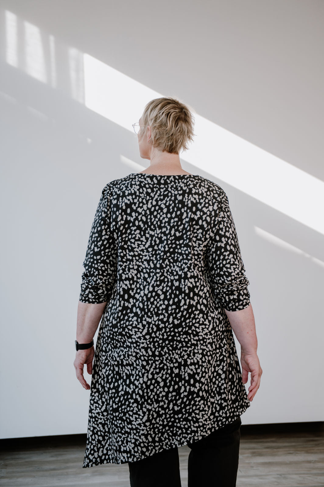 sew-simple-damen-yuja-zipfelkleid-papierschnittmuster-webware image 3