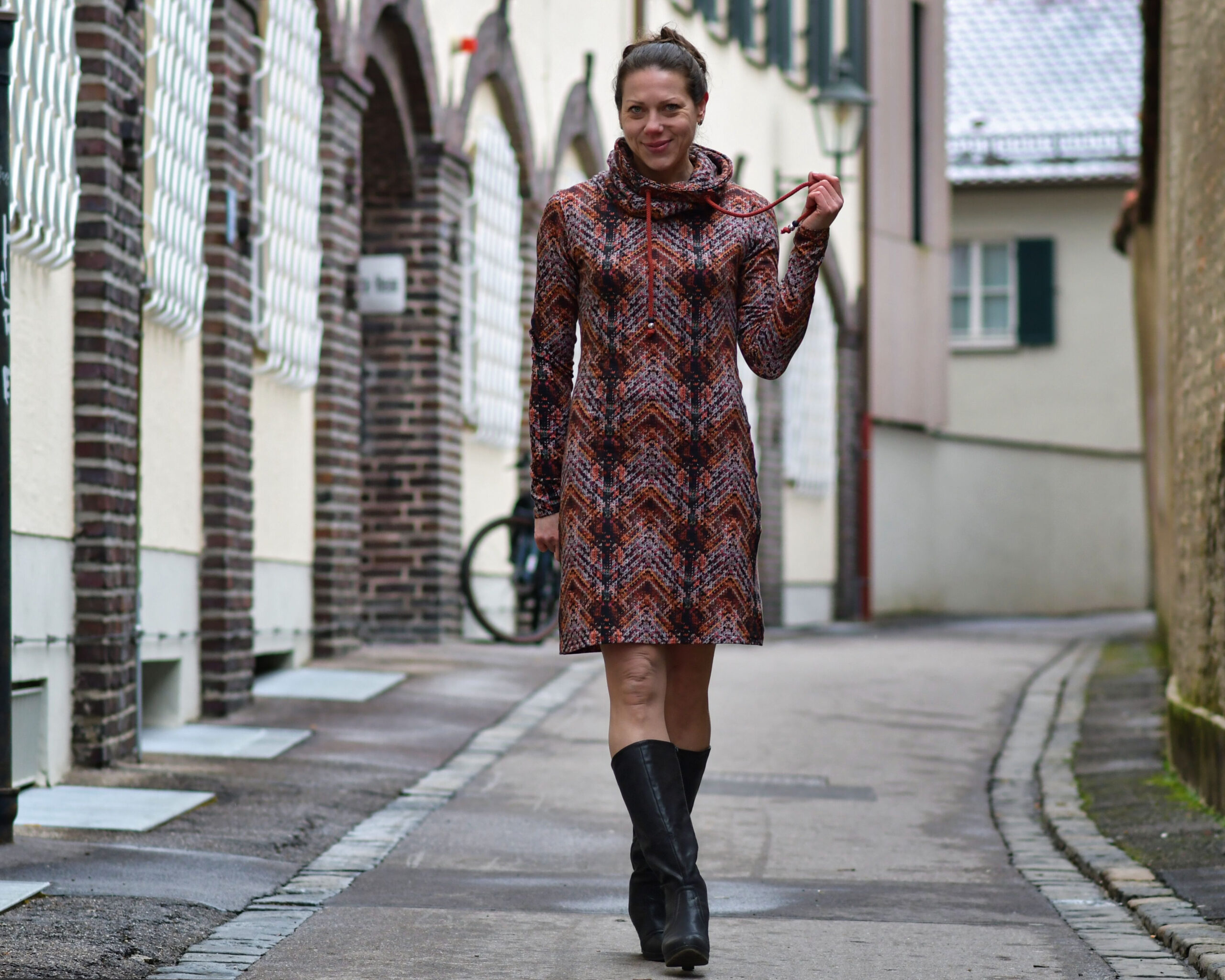 fadenk-fer-nieke-kleid-schnittmuster-damen-32-58-kapuze image 7