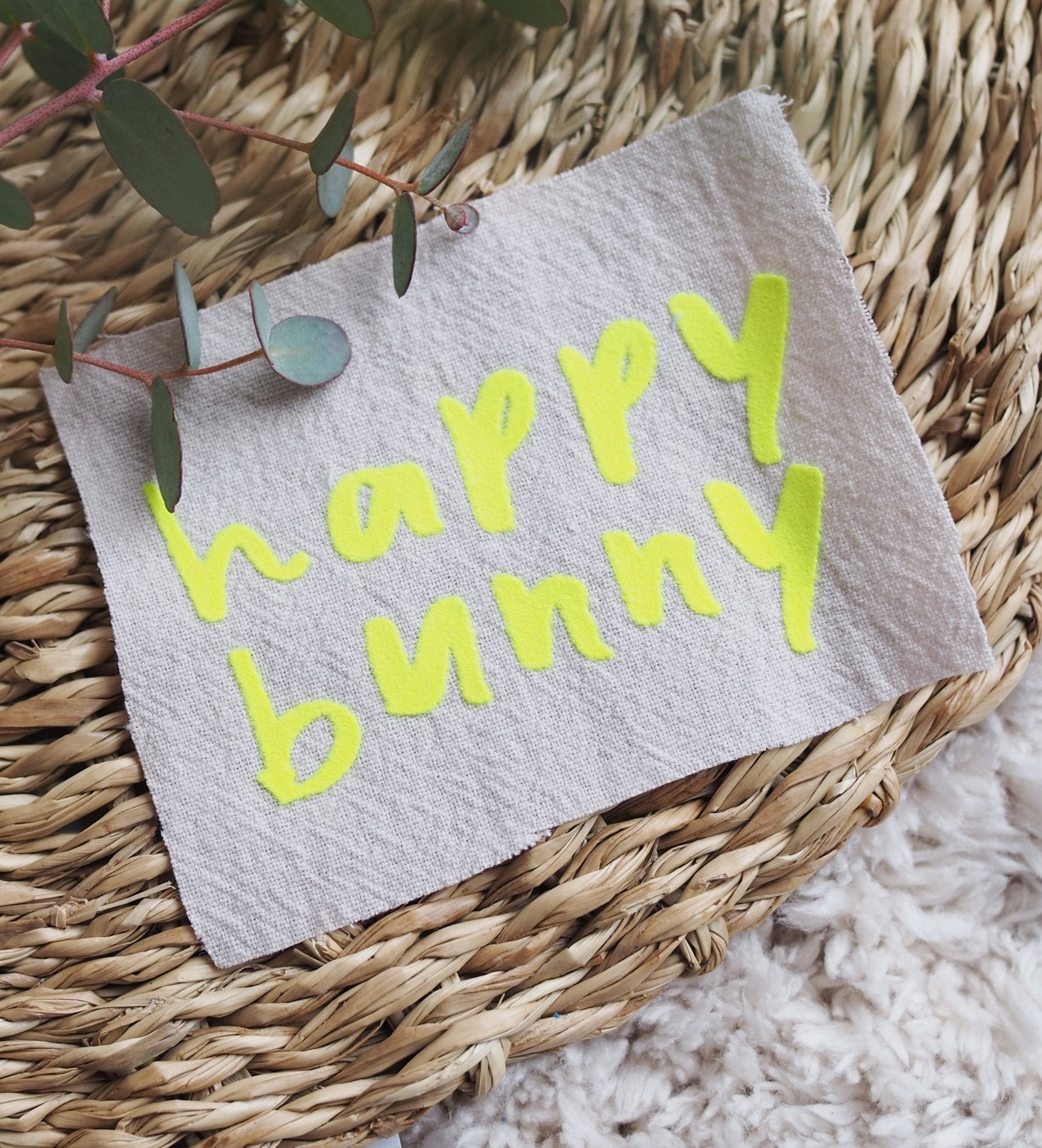 paul-clara-flock-patches-happy-bunny-b-gelpatch-ostern image 4