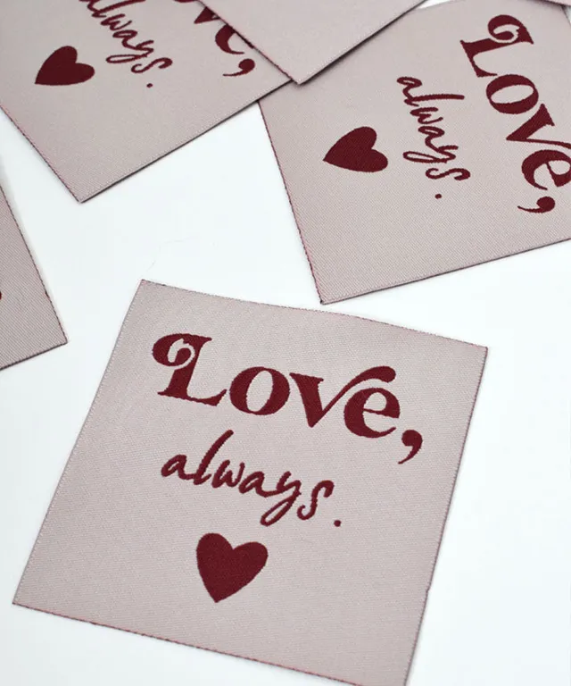 lenipepunkt-kurzwaren-xl-patch-love-always-aufn-her-7x7-cm-creme image 1