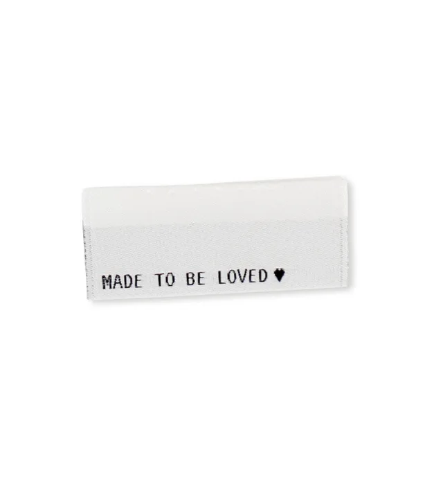paul-clara-made-to-be-loved-klapp-weblabel-schwarz image 1