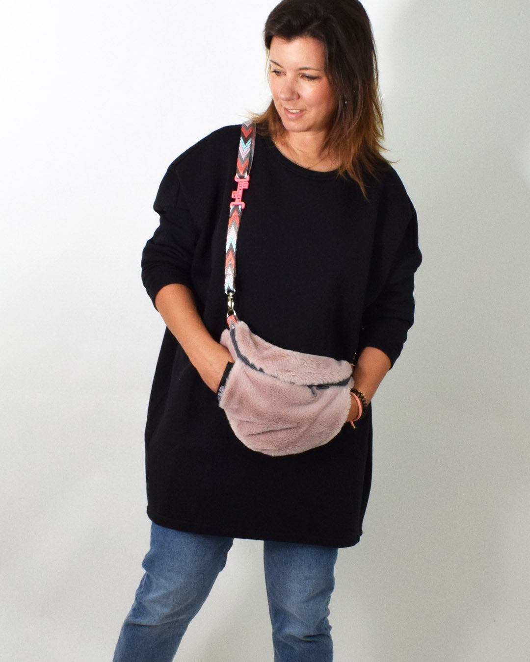 leni-pepunkt-177-crossbody-muff-schnittmuster-bauchtasche-handw-rmer image 8