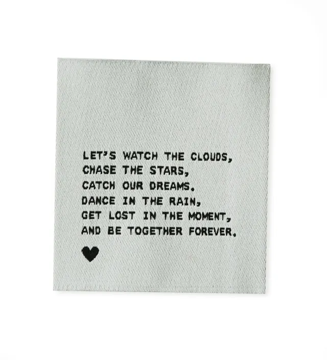 paul-clara-weblabels-let-s-watch-the-clouds-etikett-4-cm image 1