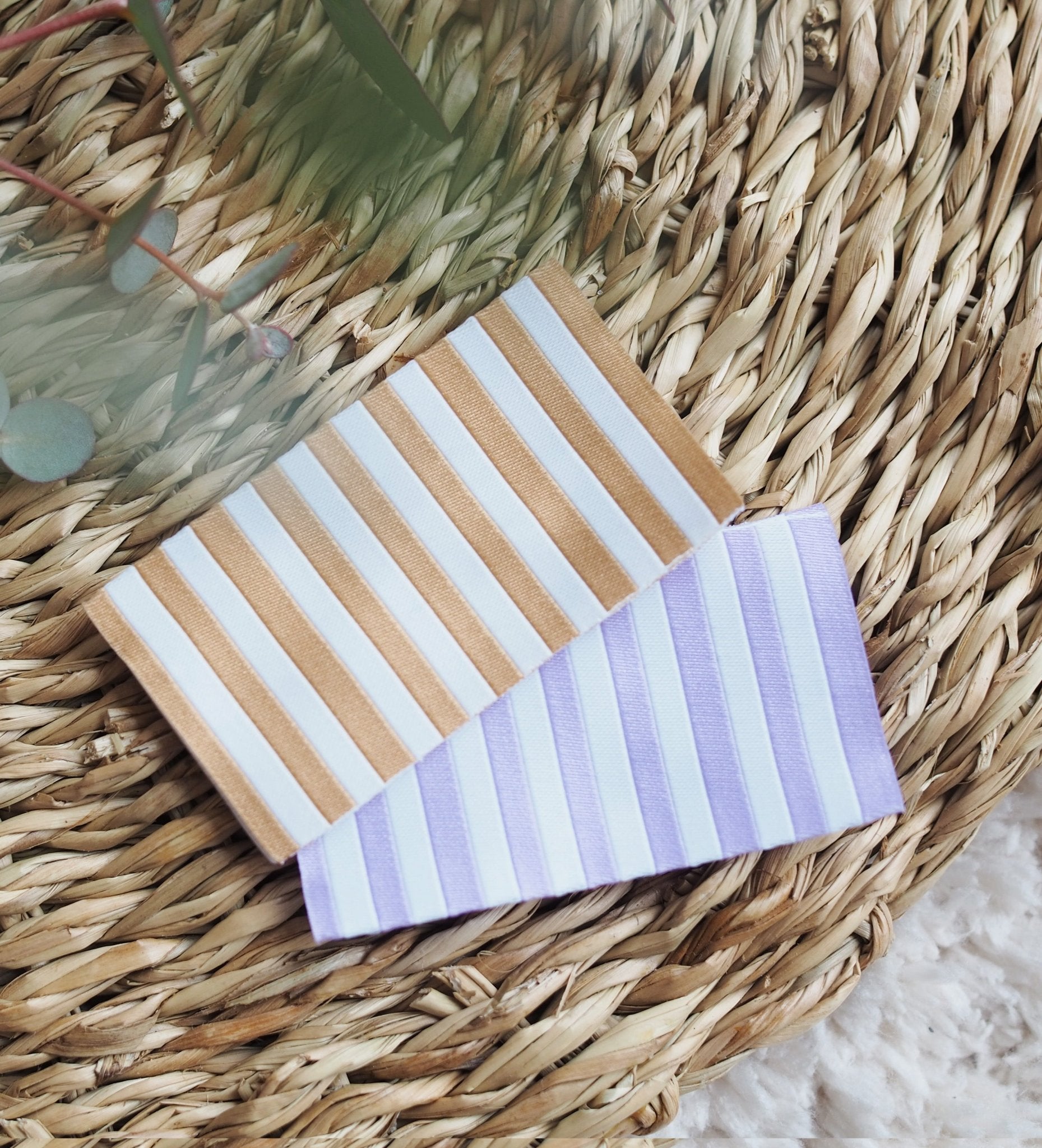 paul-clara-weblabels-stripes-klapp-weblabel-ocker image 2