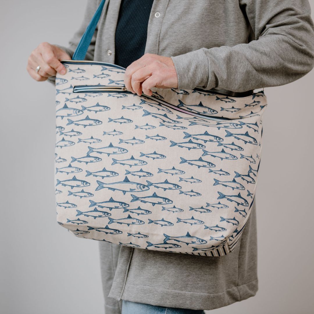 sew-simple-trude-umh-ngetasche-papierschnittmuster-mit-rei-verschluss image 3
