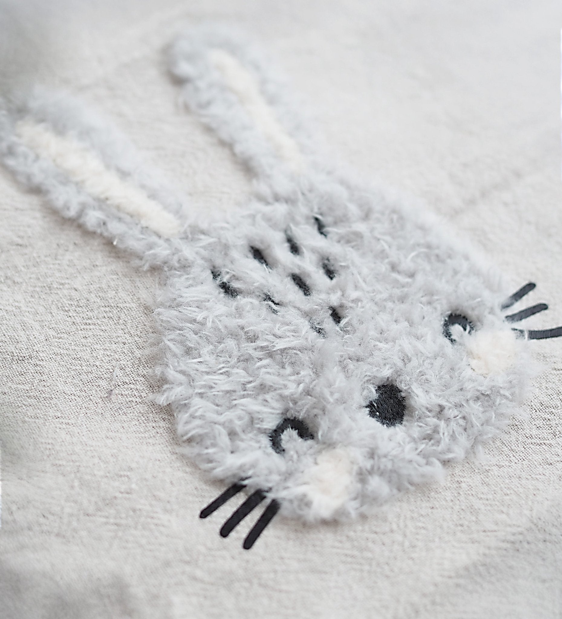 paul-clara-teddy-patch-hase-zum-aufb-geln-chenille-8-5cm image 2