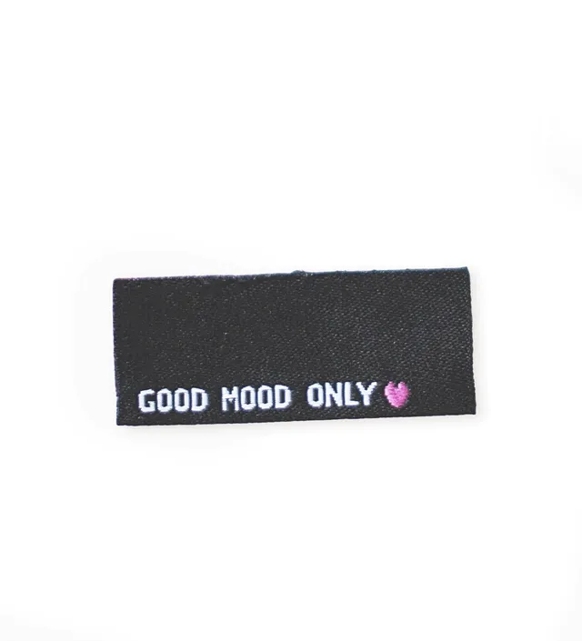 paul-clara-weblabels-good-mood-only-klapp-weblabel-schwarz image 1