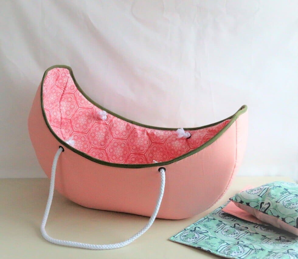 sew-simple-puppenbett-xl-pdf-schnittmuster-50cm-wendbar image 6