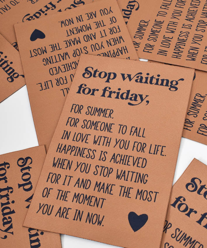 lenipepunkt-xl-patch-stop-waiting-rehbraun-navy-10x15-5 image 1