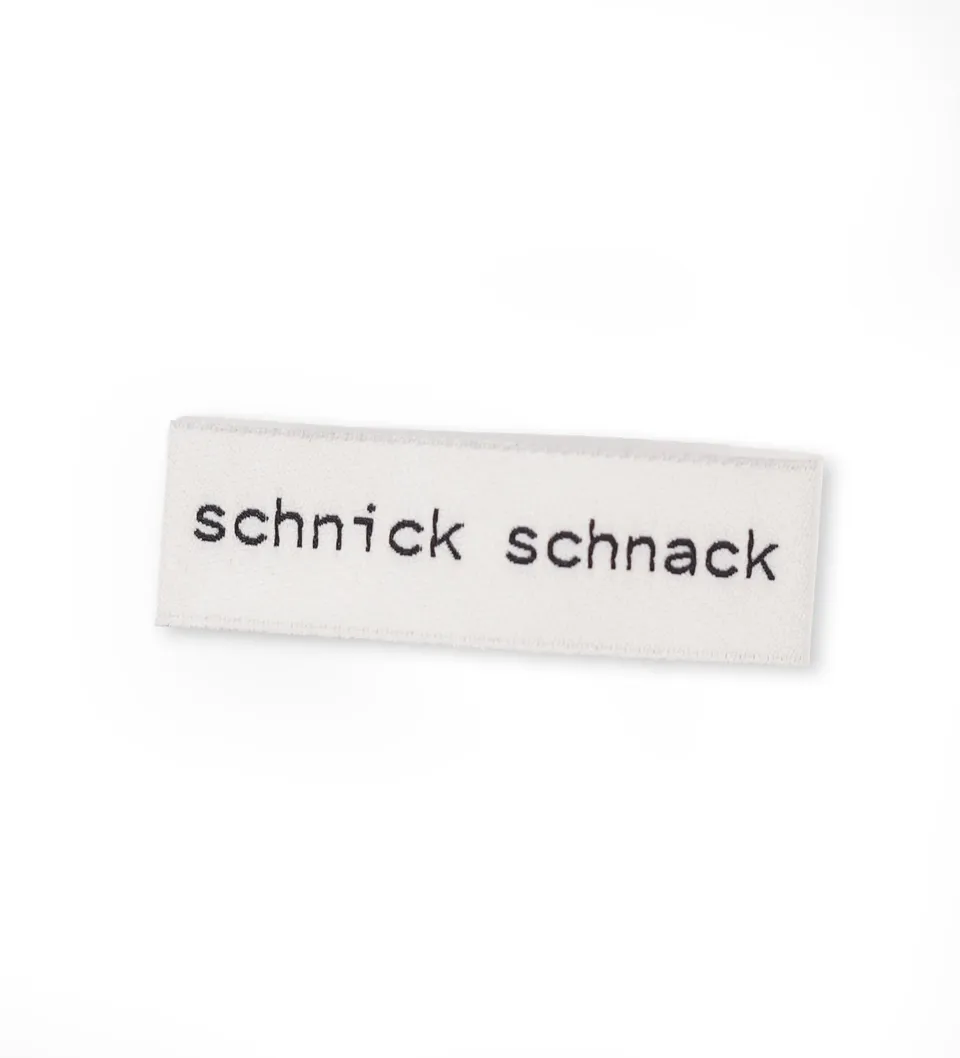 paul-clara-weblabels-schnick-schnack-weblabel-1-2x4-cm image 1
